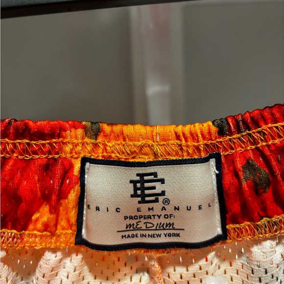 Eric Emanuel orange floral short size M brand new - Picture 2 of 3